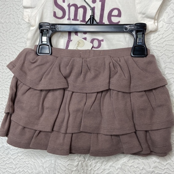 Peek Off-White Shirt and Skirt Spring Fashion 2 Piece Set Size 3-6 Months NWT - Picture 7 of 9